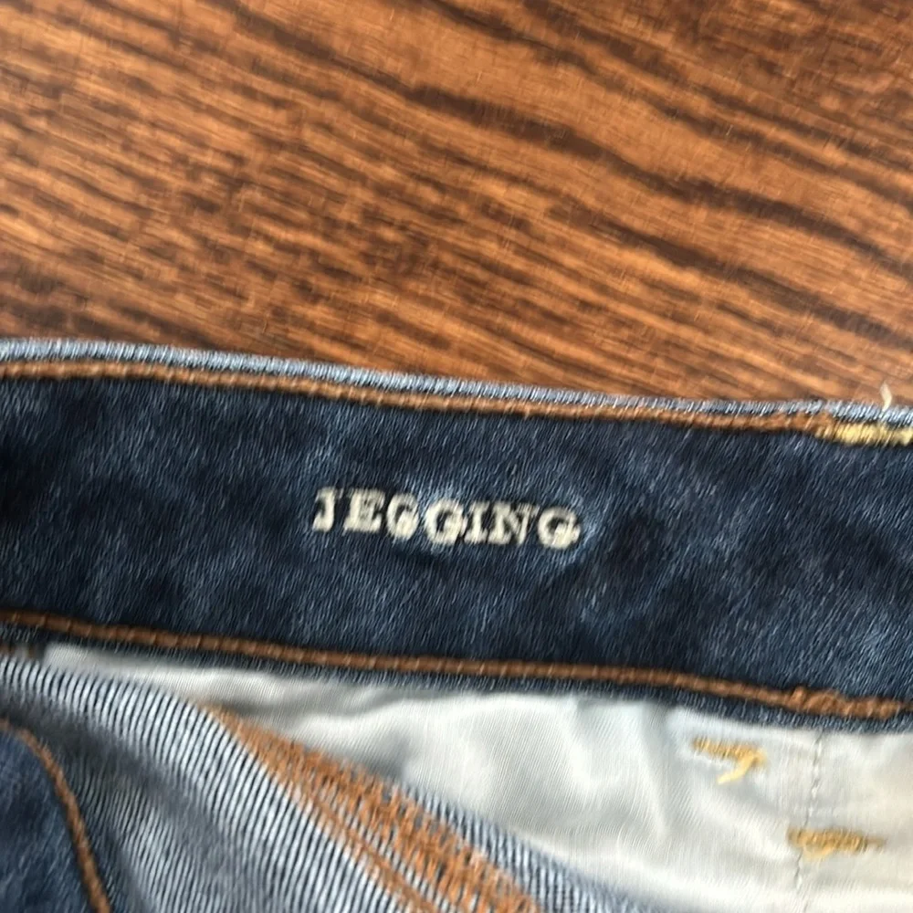 American Eagle Outfitters Jeggins size 4 short